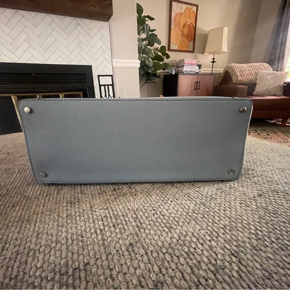 Kate Spade Blue Tote Bag Stylish and Spacious - Picture 9 of 9